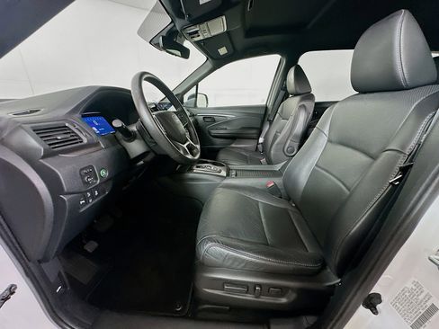Used 2023 Honda Passport EX-L image 13