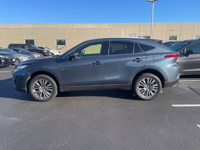 Used 2022 Toyota Venza Limited w/ Advanced Technology Package AWD/4WD image 3