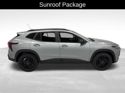 Certified 2024 Chevrolet Trax ACTIV w/ Sunroof Package FWD image 7