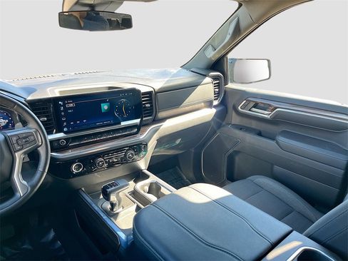 Used 2023 Chevrolet Silverado 1500 RST image 23