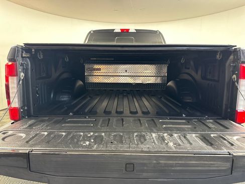 Used 2019 Ford F250 Platinum AWD/4WD image 11