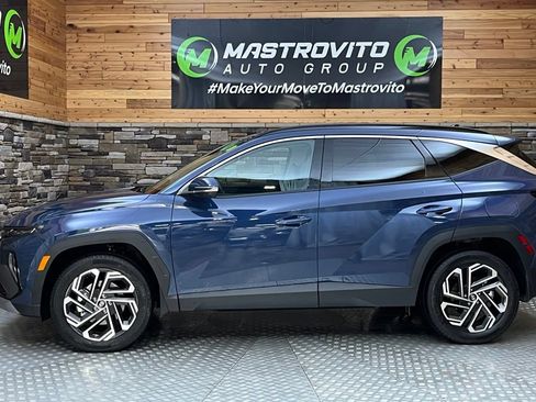 Used 2025 Hyundai Tucson Limited AWD/4WD image 16