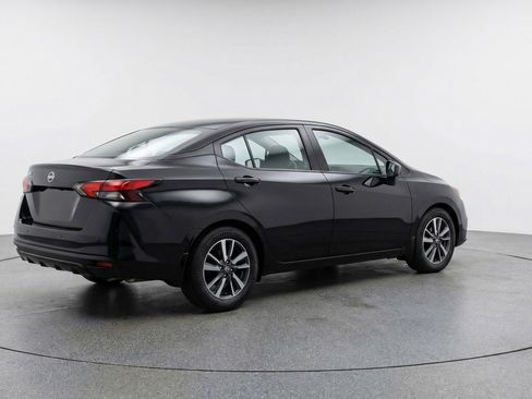 Used 2025 Nissan Versa SV FWD image 9