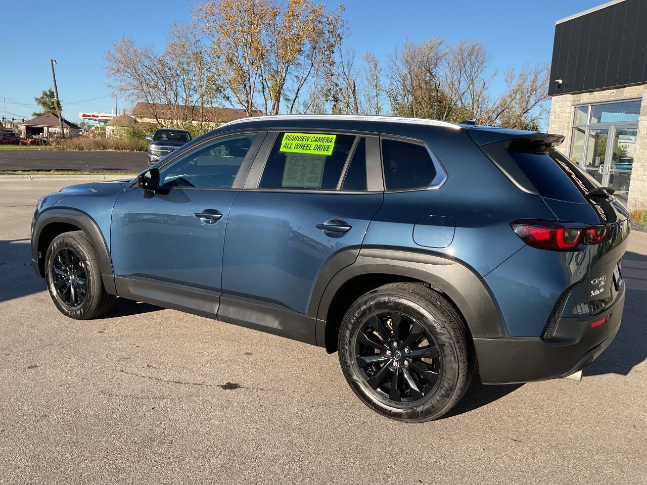 Used 2025 MAZDA CX-50 AWD 2.5 S w/ Premium Package image 4