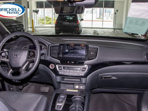 Certified 2023 Honda Passport Elite image 19