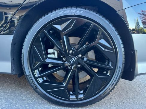 Used 2023 Hyundai Ioniq 6 Limited AWD/4WD image 14