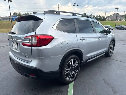 Used 2024 Subaru Ascent Limited AWD/4WD image 5