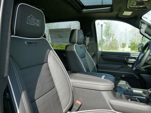 New 2026 GMC Sierra 2500 AT4X w/ AT4X AEV Edition AWD/4WD image 14