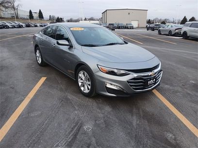 Used 2025 Chevrolet Malibu LT
