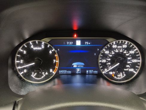 Used 2019 Nissan Altima 2.5 SL FWD image 23