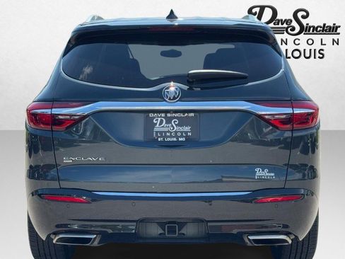 Used 2020 Buick Enclave Essence AWD/4WD image 4
