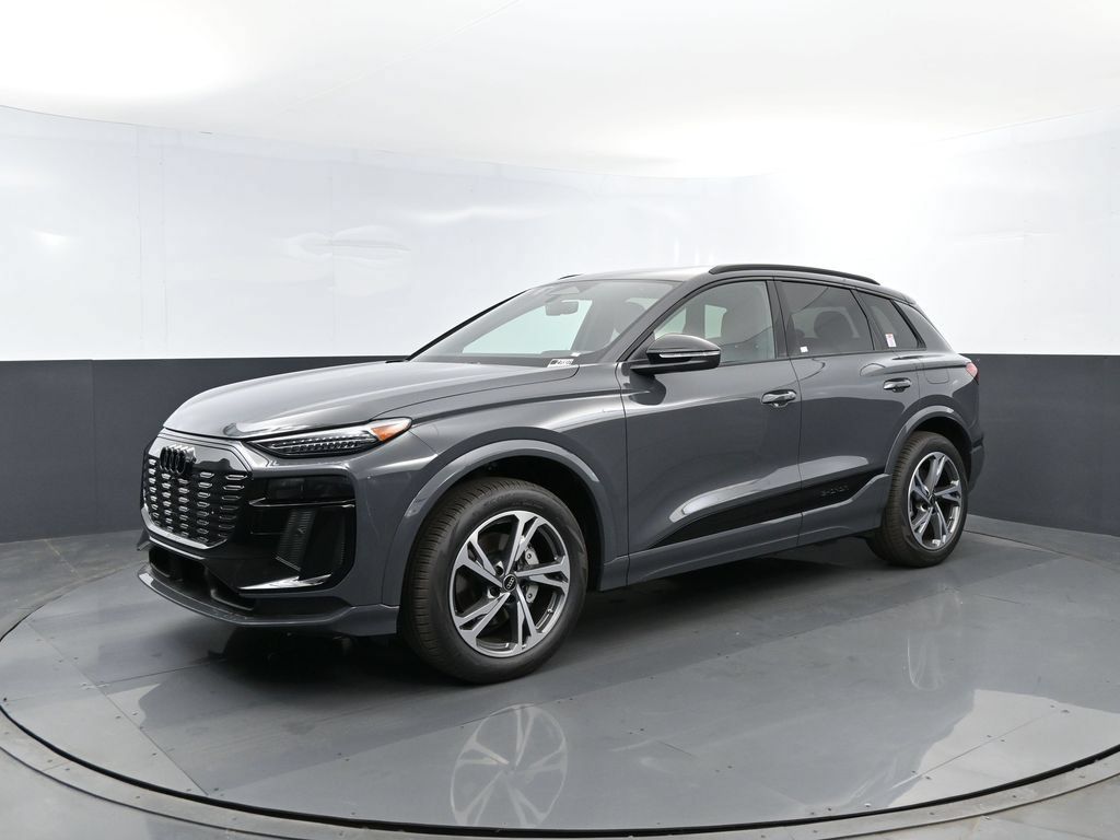 New 2027 Audi Q6 e-tron Premium AWD/4WD image 1