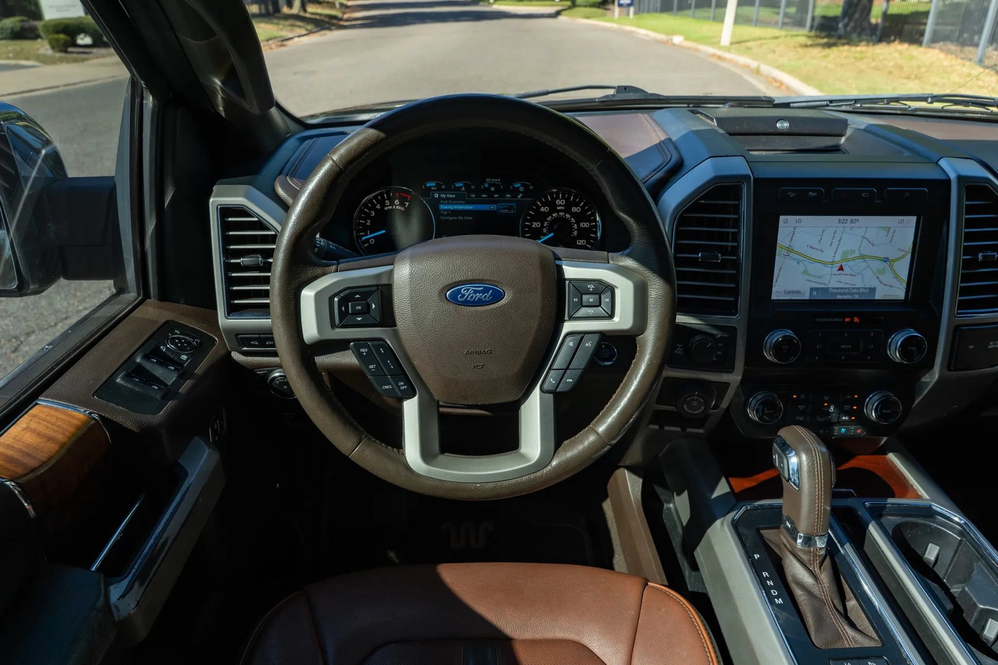 Used 2020 Ford F150 King Ranch w/ Equipment Group 601A Luxury AWD/4WD image 15