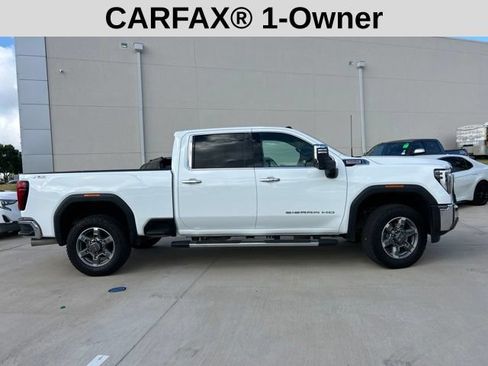 Used 2025 GMC Sierra 2500 SLT w/ SLT Convenience Package AWD/4WD image 2