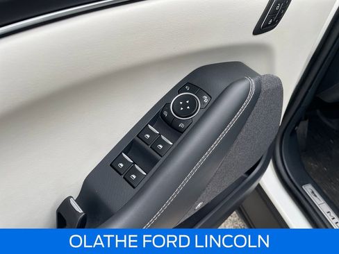 Certified 2023 Ford Mustang Mach-E Premium AWD/4WD image 14