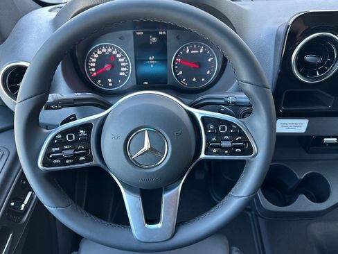 New 2024 Mercedes-Benz Sprinter 4500 image 17