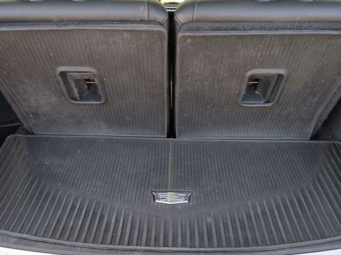 Used 2020 Cadillac XT6 Premium Luxury image 25