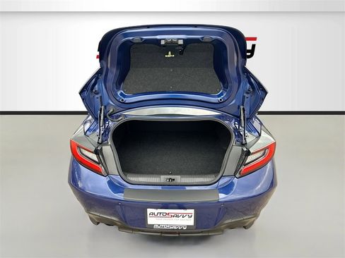 Used 2023 Toyota GR86 Premium image 24