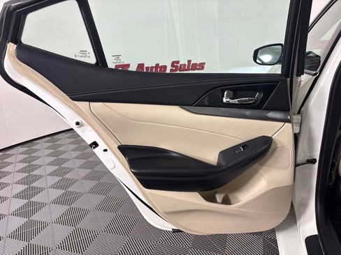Used 2020 Nissan Maxima 3.5 SL w/ Floor Mat Group FWD image 39
