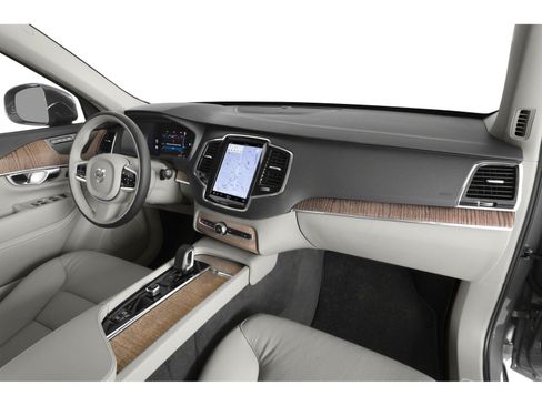 Used 2024 Volvo XC90 T8 Ultimate w/ Lounge Package AWD/4WD image 10