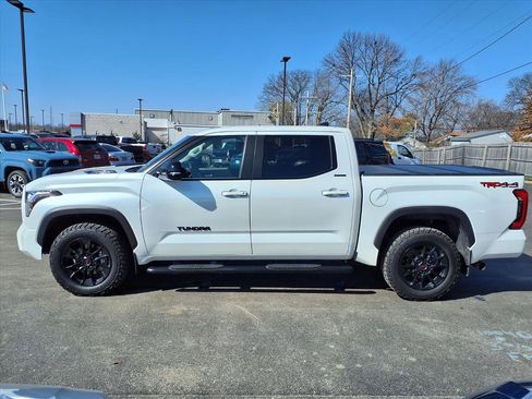 Used 2024 Toyota Tundra Limited w/ TRD Off-Road Package image 28
