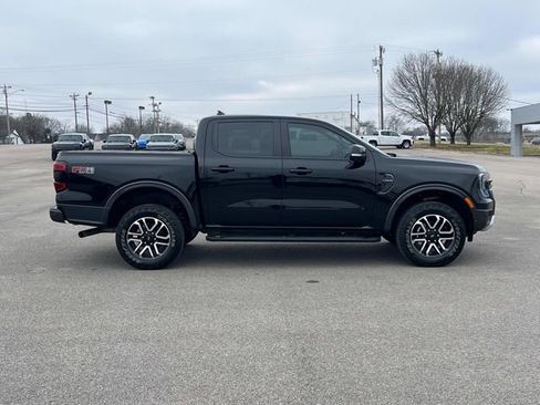 Used 2024 Ford Ranger Lariat w/ FX4 Off-Road Package AWD/4WD image 3