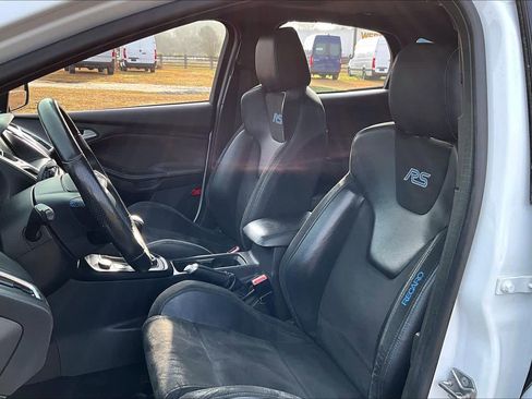 Used 2017 Ford Focus RS image 7