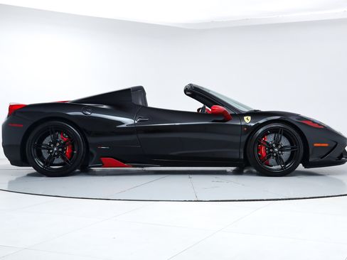 Certified 2015 Ferrari 458 Speciale A RWD image 10
