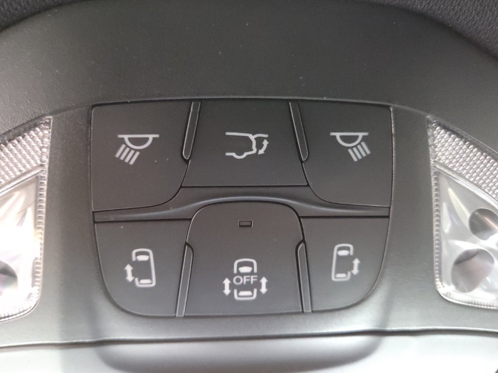 New 2026 Chrysler Pacifica Select w/ S Appearance Package FWD image 23