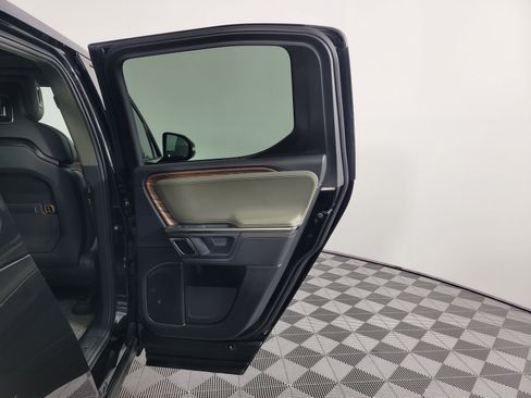 Used 2024 Rivian R1T Adventure Dual AWD/4WD image 19