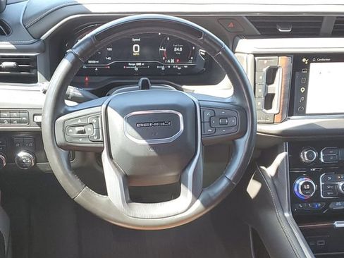 Used 2024 GMC Yukon Denali Ultimate AWD/4WD image 25