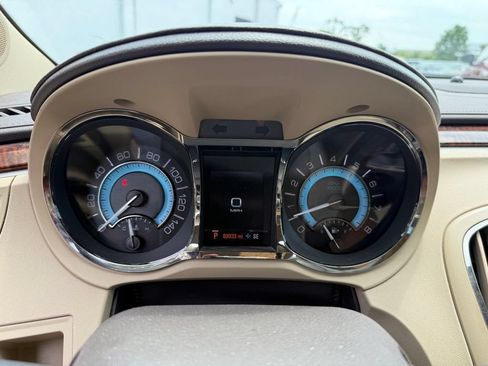 Used 2013 Buick LaCrosse Leather FWD image 8
