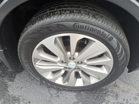Used 2019 Buick Encore Preferred AWD/4WD image 9