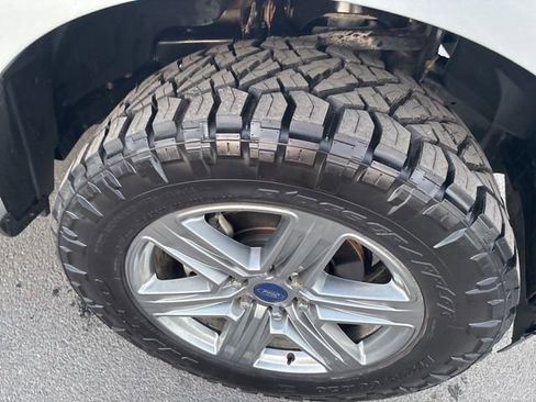 Used 2018 Ford F150 XLT w/ Equipment Group 301A Mid image 32