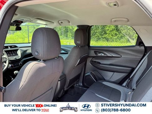 Used 2021 Chevrolet TrailBlazer LS FWD image 21