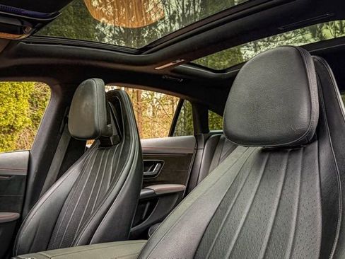 Used 2022 Mercedes-Benz EQS 450+ Sedan image 43