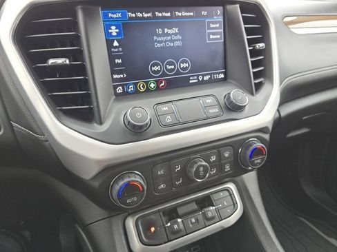 Used 2023 GMC Acadia SLE w/ Driver Convenience Package image 24