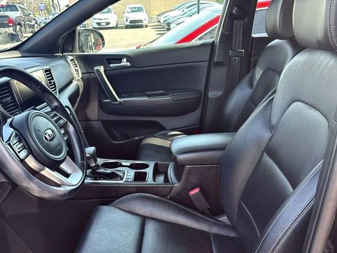 Used 2021 Kia Sportage S image 13