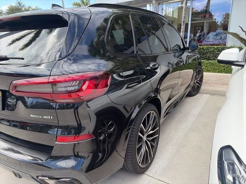 Certified 2023 BMW X5 sDrive40i w/ M Sport Package RWD image 4