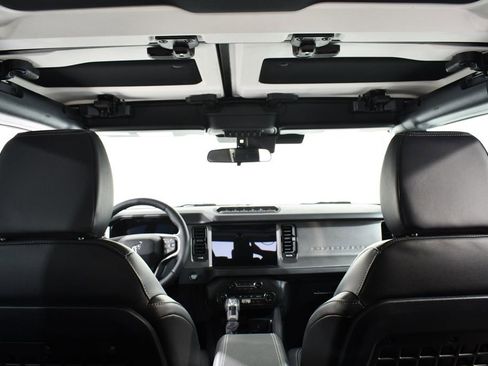 New 2026 Ford Bronco Badlands AWD/4WD image 17