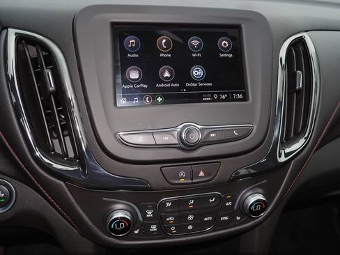 Used 2024 Chevrolet Equinox RS w/ LPO, Floor Liner Package FWD image 11
