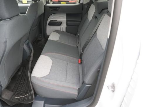 Certified 2024 Ford Maverick XLT image 12