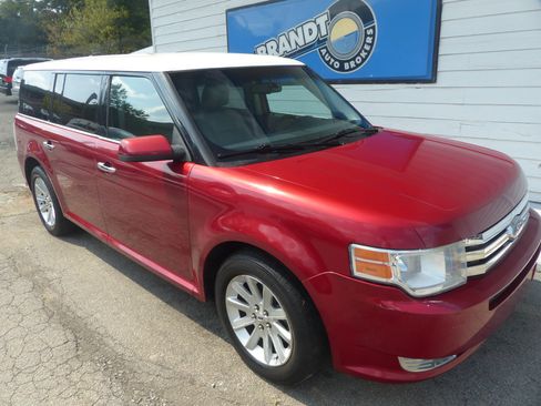 Used 2009 Ford Flex SEL image 4