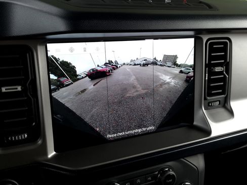 Used 2021 Ford Bronco First Edition image 23