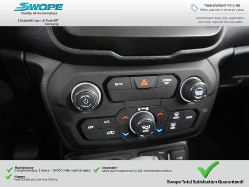 Used 2020 Jeep Renegade Latitude w/ Cold Weather Group AWD/4WD image 20