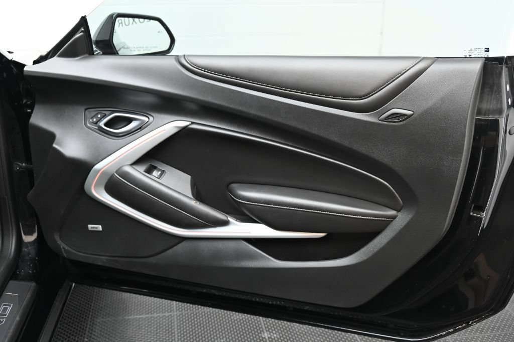 Used 2019 Chevrolet Camaro SS RWD image 22
