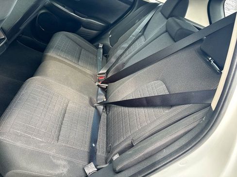 Used 2025 Honda HR-V LX image 22
