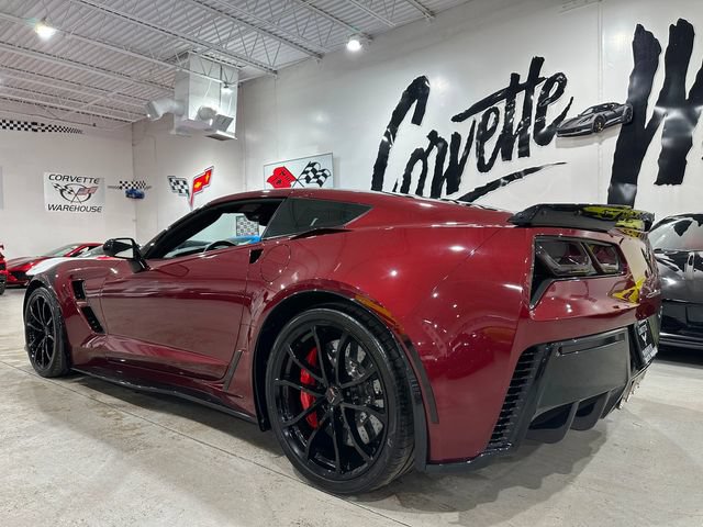 Used 2017 Chevrolet Corvette Grand Sport w/ Z07 Performance Package RWD image 3