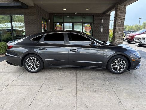 Used 2022 Hyundai Sonata SEL FWD image 5