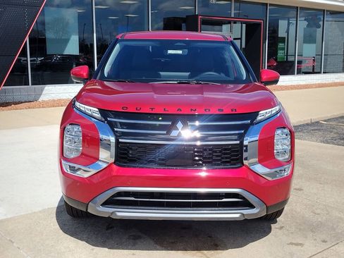 New 2026 Mitsubishi Outlander SE AWD/4WD image 12